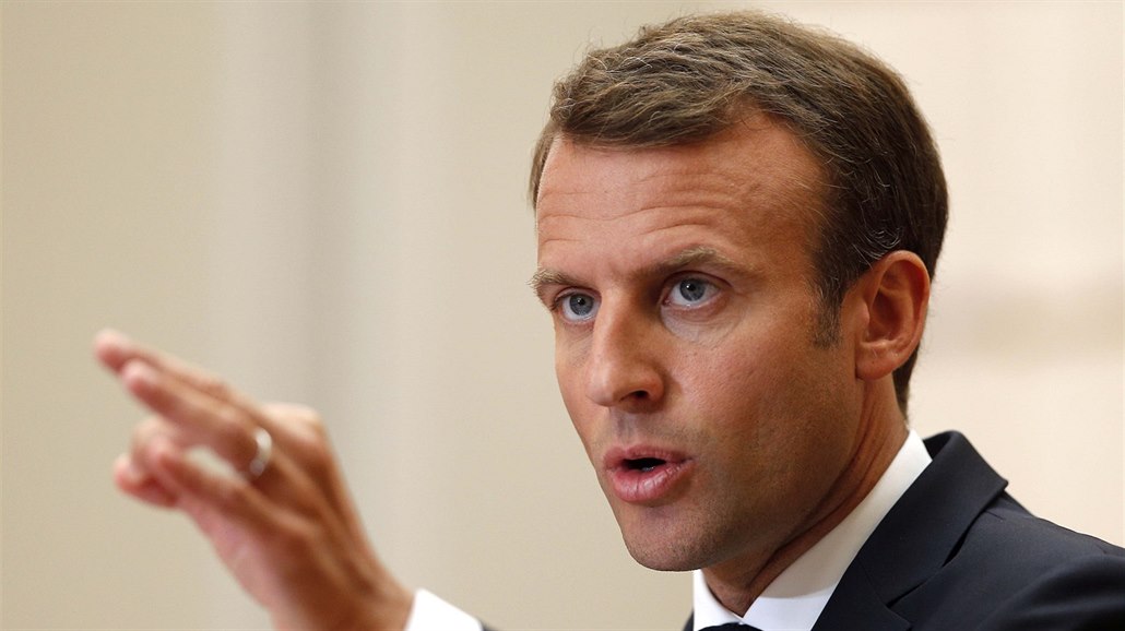 Francouzským prezident Emmanuel Macron na tiskové konferenci po setkání se...