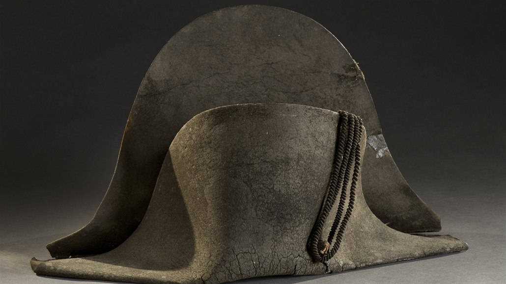 La casquette de Napoléon de la bataille de Waterloo est également portée