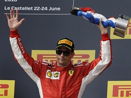 Kimi Räikkönen se raduje z třetího místa na Velké ceně Francie.