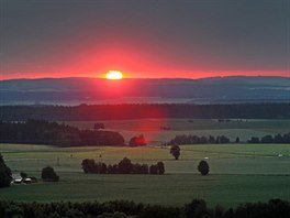 Letní slunovrat - nejkratí noc roku v krajin kolem Bohdalova na Vysoin