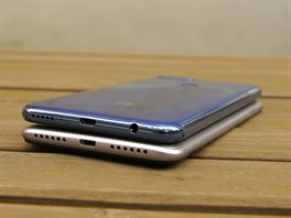 Navrch má Xiaomi mírn také v oblasti baterie. Huawei Y7 Prime 2018 disponuje...