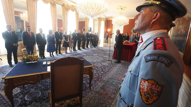 Prezident Milo Zeman jmenoval na Praskm hrad vldu premira Andreje Babie. (27. ervna 2018)