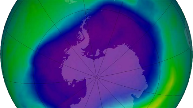 Ozonová „díra“ nad Antarktidou v září 2006, kdy byla rozlohou druhá největší v dějinách měření.