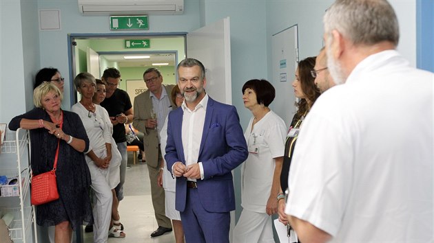 Slavnostní uvedení do provozu nového diagnostického přístroje v jihlavské nemocnici.