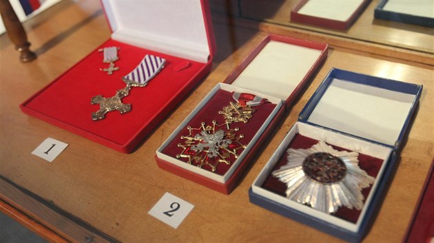 V Síni slávy jsou k vidění i medaile, vyznamenání neb o řády československých pilotů RAF.