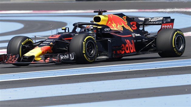 Daniel Ricciardo pi trninku na Velkou cenu Francie formule 1.