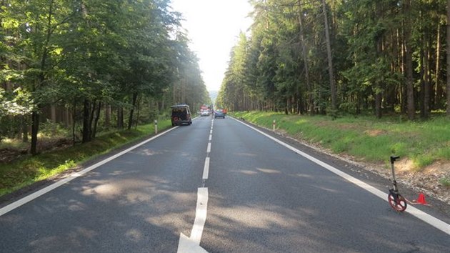 Silnice slo I/64 mezi Hazlovem a A kde se staly dv dopravn nehody.