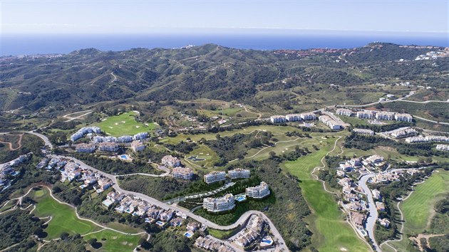 Andaluca, Mijas Costa, panlsko. Pmo v resortu jsou tyi golfov hit, pl s modrou vlajkou je vzdlena sedm kilometr. 