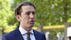 Rakouský kanclé Sebastian Kurz pichází na summit EU v Bruselu (28. ervna...