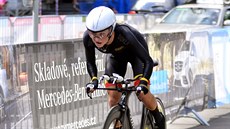 Tereza Korvasová v �asovce na mistrovství �R a Slovenska v silni�ní cyklistice.