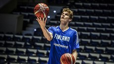 Finská hvězda Lauri Markkanen před zápasem v Českem