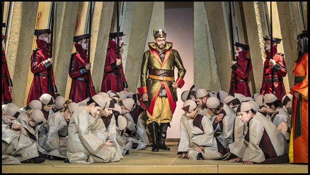 Miguelangelo Cavalcanti v tituln roli Verdiho opery Nabucco, kterou uvedlo...