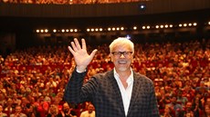 Tim Robbins se druhý den festivalu setkal s filmovými fanouky ve Velkém sále...