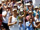 Britská tenistka Johanna Kontaová slaví postup do druhého kola Wimbledonu.