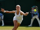 Jekatrina Makarovová ve tetím kole Wimbledonu proti Lucii afáové.