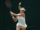 Kanadská tenistka Eugenie Bouchardová v utkání s Australankou Bartyovou.