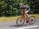 Francouzský cyklista Sylvain Chavanel ze týmu Direct Energie bhem 2. etapy...