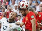 panlé Diego Costa a Sergio Ramos v hlavikovém souboji s ruskými...