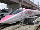 V sobotu zaal v západním Japonsku jezdit vlak ve stylu Hello Kitty. Na trati...