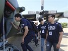 Jihokorejtí basketbalisté se vracejí vojenským speciálem z severokorejského...