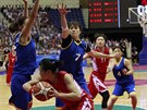 Momentka z basketbalové exhibice, které se v Pchjongjangu zúastnili i hrái z...