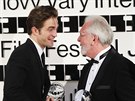 Robert Pattinson a Jaromír Hanzlík (Karlovy Vary, 7. ervence 2018)