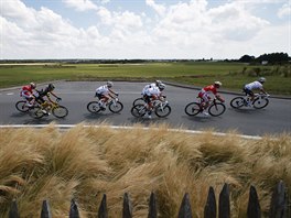 Momentka z vodn etapy 105. ronku vhlasn Tour de France