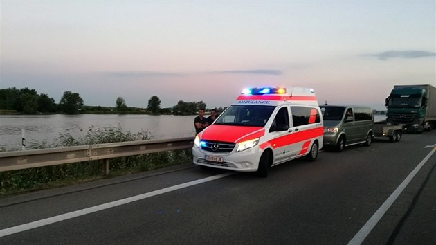Nehoda u Pasohlávek na Brněnsku si vyžádala jeden lidský život (7. července 2018).