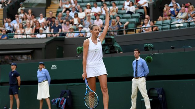 Karolína Plíšková slaví premiérový postup do osmifinále Wimbledonu.