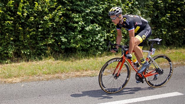 Francouzsk cyklista Sylvain Chavanel ze tmu Direct Energie bhem 2. etapy Tour de France.