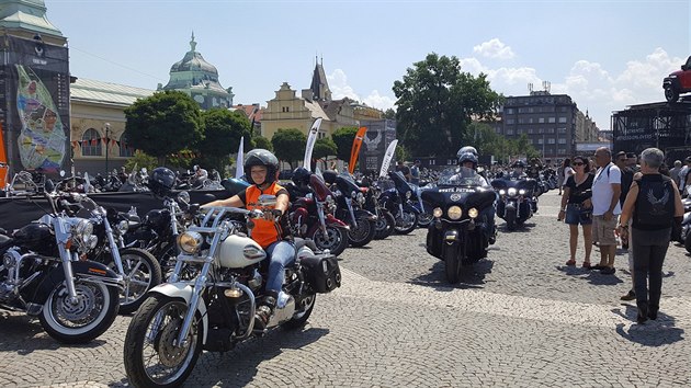 Oslavy 115. vro znaky motocykl Harley-Davidson, 5. ervence 2018 na holeovickm Vstaviti v Praze