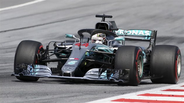 Lewis Hamilton bhem Velk ceny Rakouska formule 1