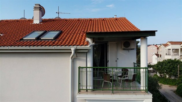 Zadar, Sveti Filip i Jakov, Chorvatsko. Modern klimatizovan apartmn 3+kk s gar je na prodej za 5,7 milionu korun.