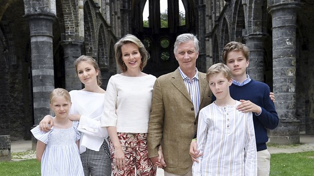 Belgick princezna  Eleonore, korunn princezna Elisabeth, krlovna Mathilde, krl Philippe, princ Emmanuel a princ Gabriel (Villers-la-Ville, 24. ervna 2018)