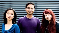 Zakladatelé startupu MysteryVibe Shanshan Xu (zleva), Soumyadip Rakshit a...