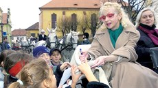 Ruská herečka Natalija Sedychová, představitelka Nastěnky v legendární pohádce...