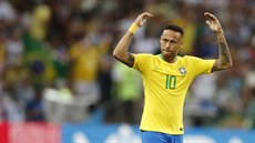 Brazilská hvzda Neymar ped tvrtfinálovým zápasem mistrovství svta proti...