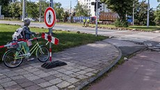 V Hradci Králové za�ala oprava k�i�ovatky Brn�nská (2.7.2018).