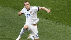 Ruský útoník Arom Dzjuba slaví gól z penalty v osmifinále mistrovství svta...
