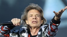 Pětasedmdesátiletý frontman skupiny The Rolling Stones Mick Jagger
