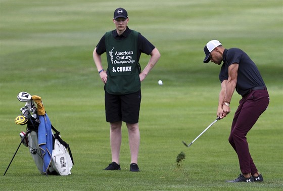 Stephen Curry na golfovém turnaji American Century Championship