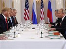 Donald Trump a Vladimir Putin na pracovním obědě v Helsinkách (16. července...