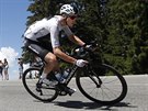 Chris Froome bhem sjezdu na Tour de France