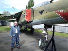 Ján Skladányi u spárky MiG-23UB v Leteckém muzeu Kbely