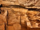 Souasn prohldkov trasa Chnovsk jeskyn je dlouh 260 metr a peven...