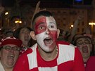 Chorvattí fanouci oslavují úspch fotbalist na svtovém ampionátu.