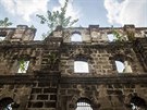 Rozbité staré ruiny tvrti Intramuros. Tato tvr je geometricky vystavna tak,...