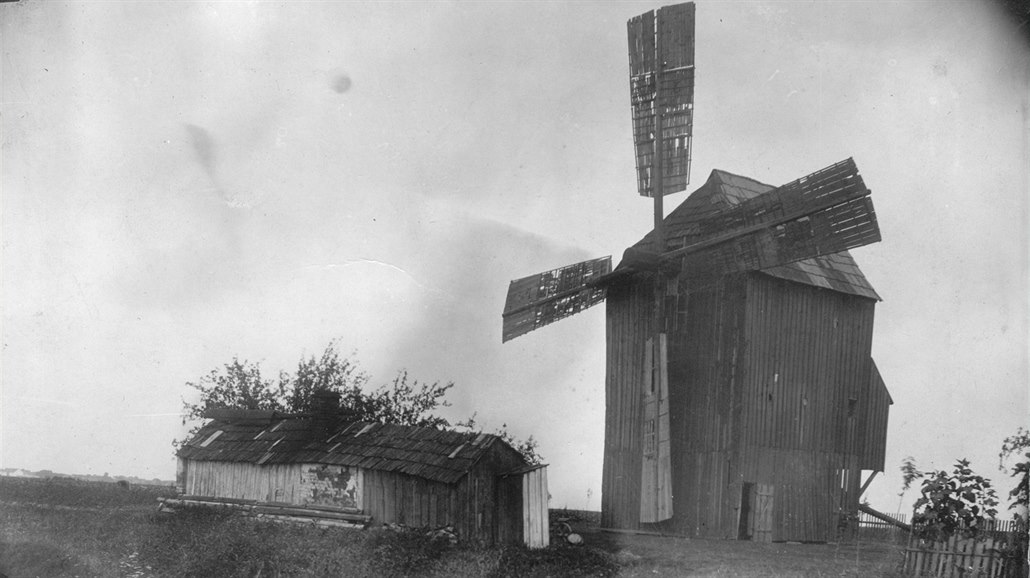 Větrný mlýn stával v Libranticích.