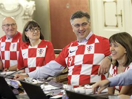 Chorvatská vláda zasedala na počest úspěchu fotbalistů na světovém šampionátu v...