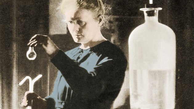 Marie Curie-Skłodowská ve vlastní laboratoři